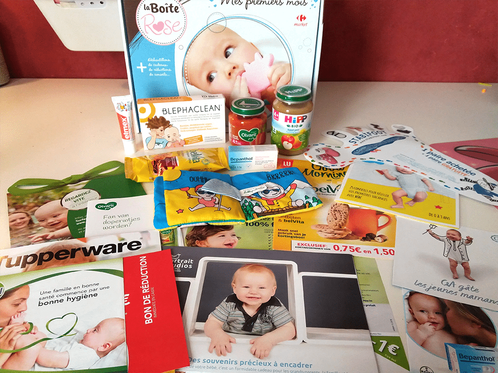 Recevez un coffret rempli d'Échantillons Gratuits pour bébé La Boite Rose 2 La Boite Rose